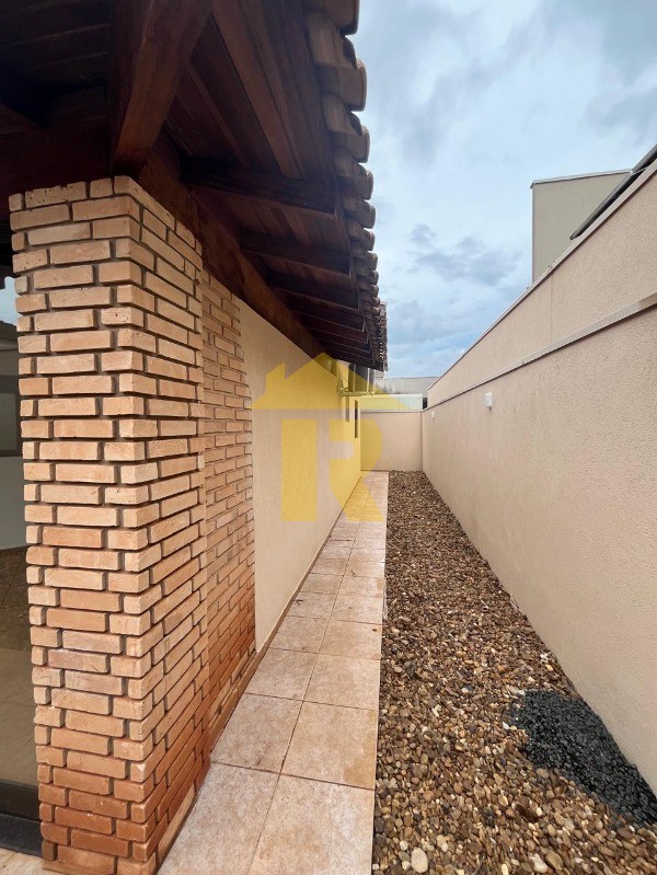 Casa de Condomínio com 3 quartos à venda e aluguel, 210m² — foto 24 de 25