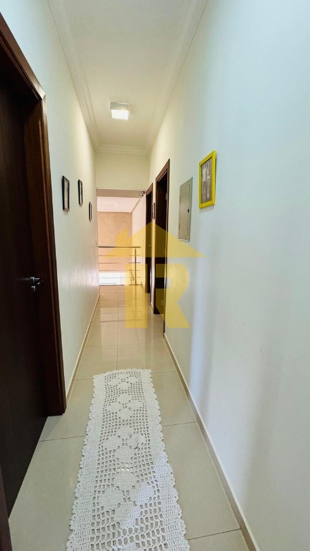 Casa de Condomínio com 4 quartos à venda, 311m² — foto 21 de 45