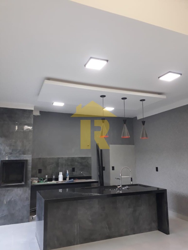 Casa com 3 quartos à venda, 120m² — foto 12 de 17