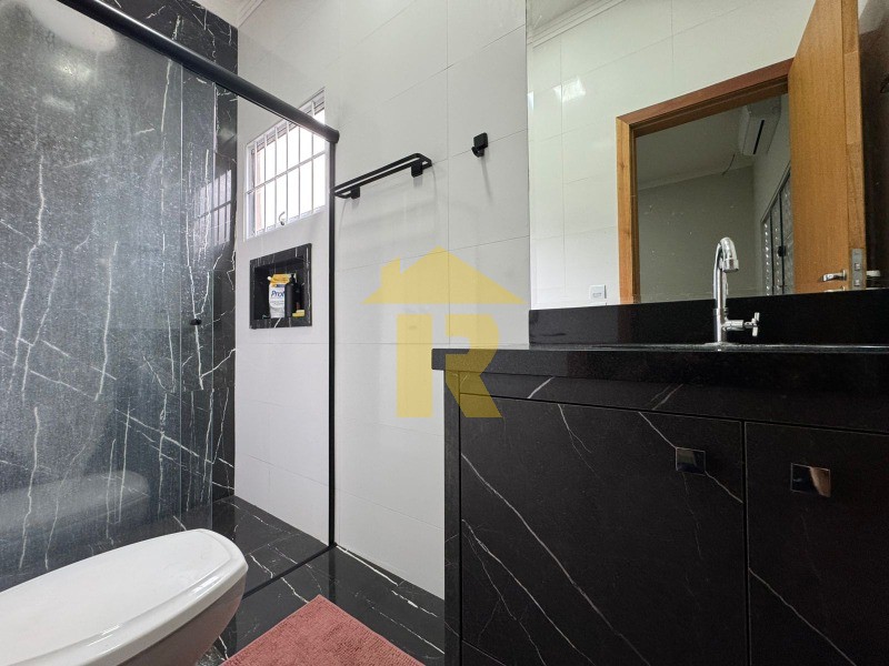 Casa com 3 quartos à venda, 122m² — foto 12 de 23