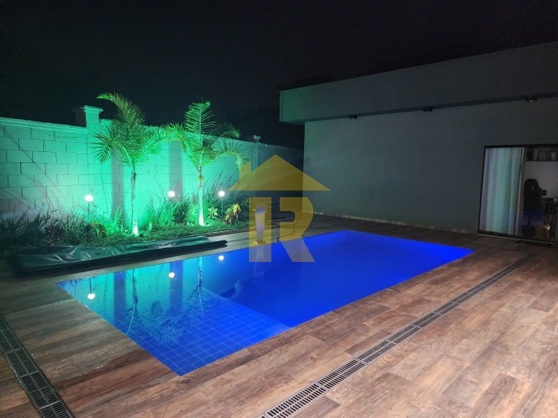 Casa de Condomínio com 3 quartos à venda, 180m² — foto 16 de 18