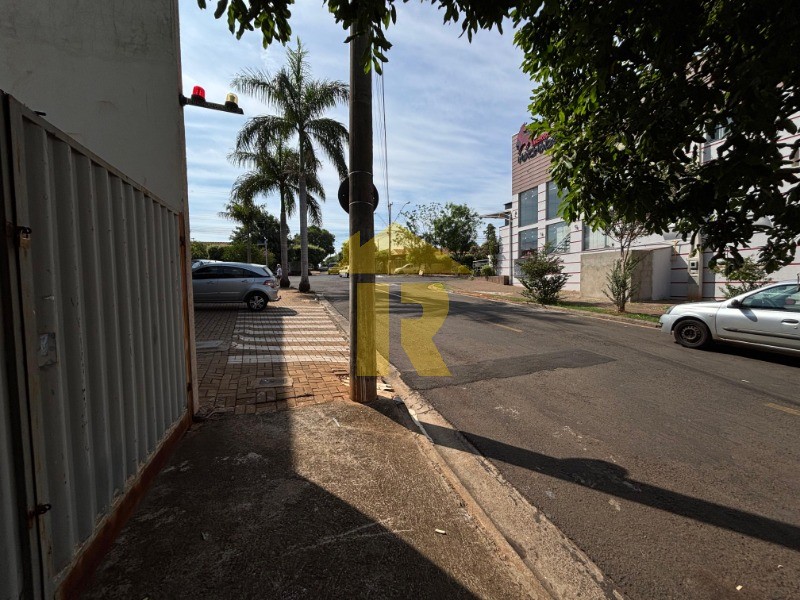 Terreno / Lote / Condomínio  à venda, 200m² — foto 4 de 11