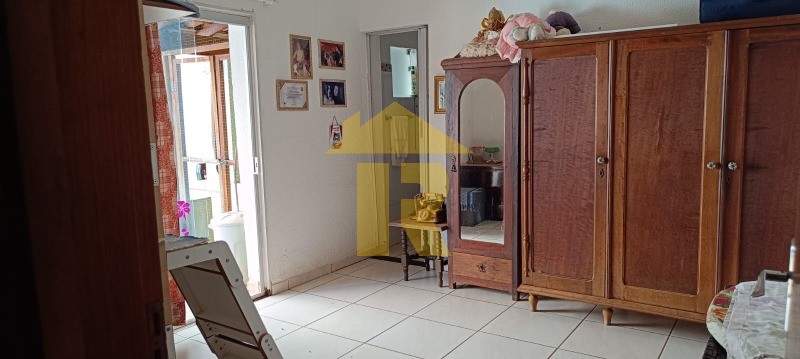 Casa com 3 quartos à venda, 129m² — foto 9 de 21