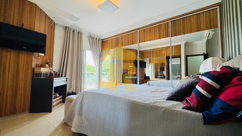 Casa de Condomínio com 4 quartos à venda, 311m² — foto 33 de 45