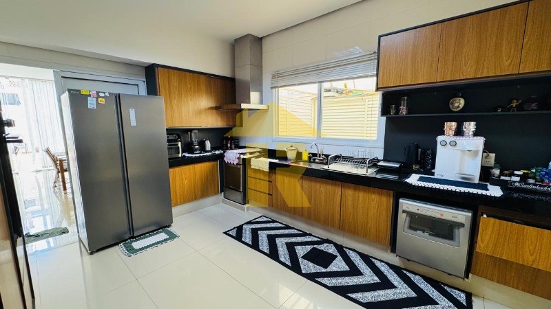Casa de Condomínio com 4 quartos à venda, 311m² — foto 36 de 45