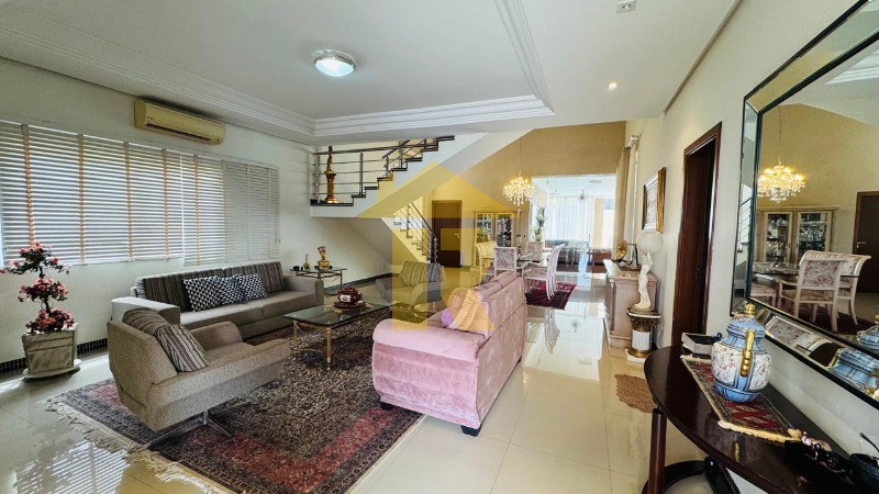 Casa de Condomínio com 4 quartos à venda, 311m² — foto 8 de 45