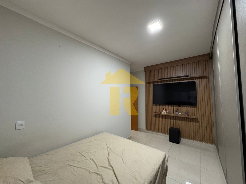 Casa com 3 quartos à venda, 122m² — foto 10 de 23