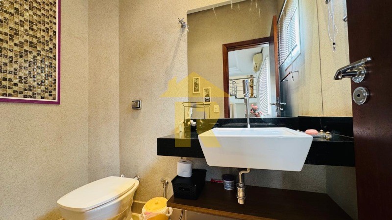 Casa de Condomínio com 4 quartos à venda, 311m² — foto 16 de 45