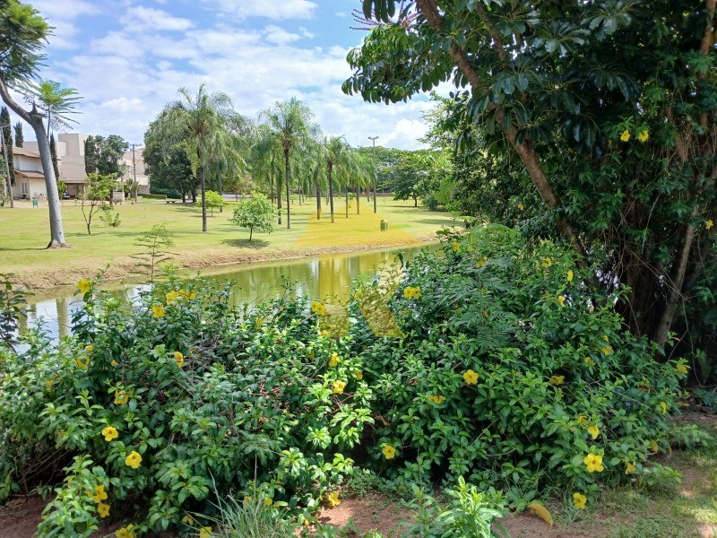 Terreno / Lote / Condomínio  à venda, 900m² — foto 18 de 19