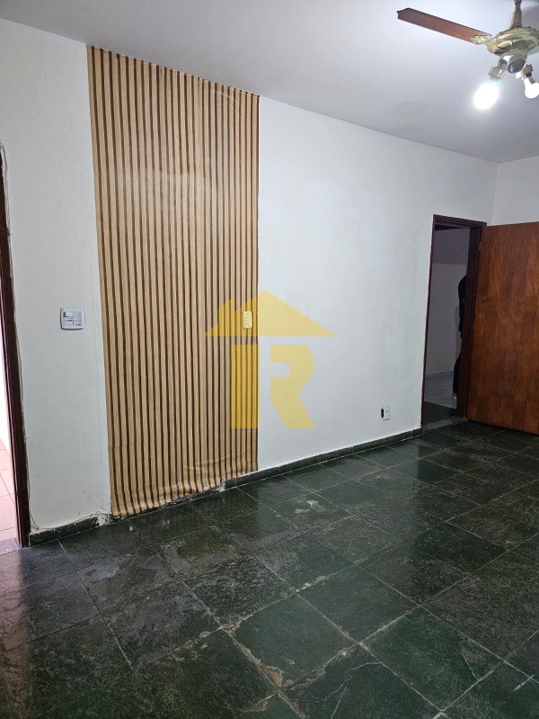 Casa com 3 quartos à venda, 288m² — foto 5 de 26