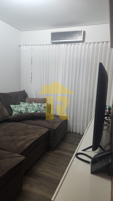 Casa de Condomínio com 3 quartos à venda, 180m² — foto 8 de 18