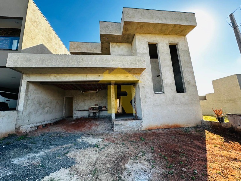 Casa de Condomínio com 3 quartos à venda, 218m² — foto 1 de 22