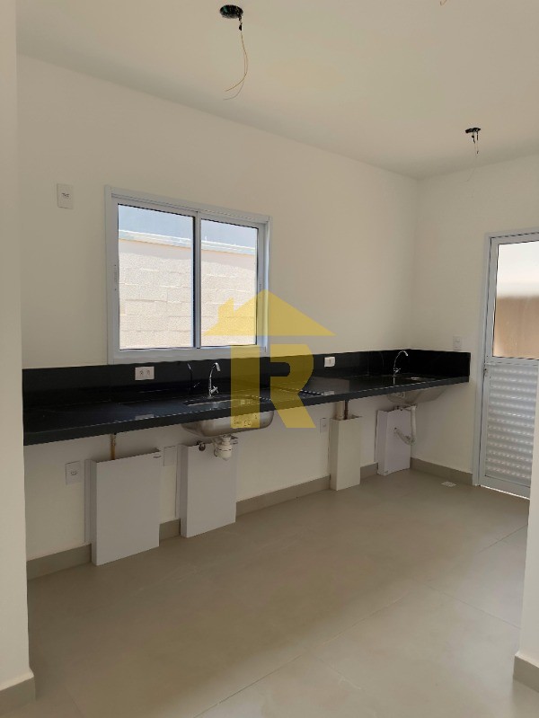Casa de Condomínio com 3 quartos à venda, 123m² — foto 2 de 24
