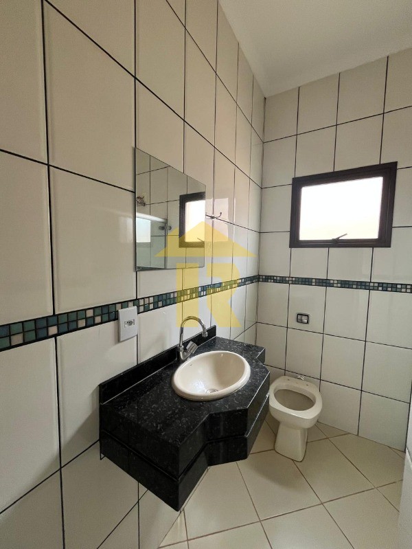Casa de Condomínio com 3 quartos à venda e aluguel, 210m² — foto 17 de 25