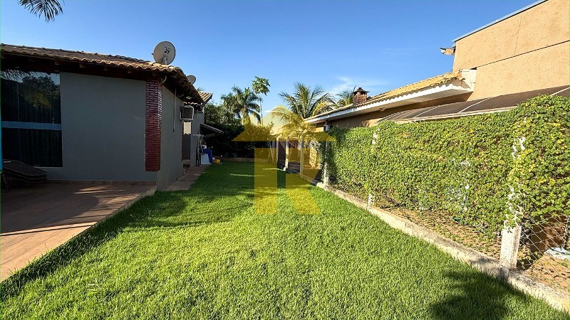 Casa de Condomínio com 3 quartos à venda, 350m² — foto 22 de 40