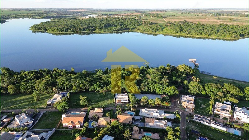 Casa de Condomínio com 3 quartos à venda, 230m² — foto 28 de 41