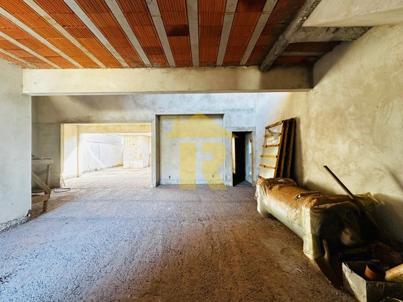 Casa de Condomínio com 3 quartos à venda, 218m² — foto 11 de 22