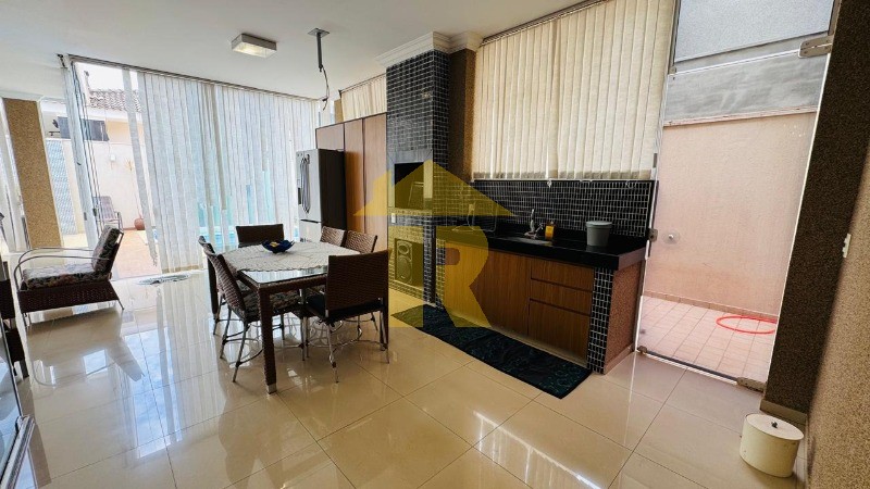 Casa de Condomínio com 4 quartos à venda, 311m² — foto 39 de 45
