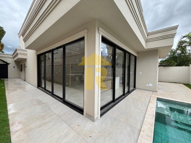 Casa de Condomínio com 4 quartos à venda, 280m² — foto 12 de 13