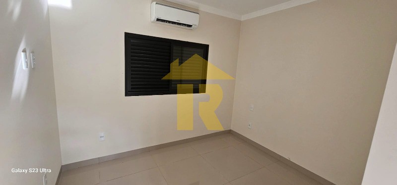 Casa de Condomínio com 3 quartos à venda, 285m² — foto 18 de 28