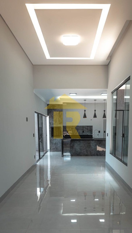 Casa com 3 quartos à venda, 120m² — foto 9 de 17