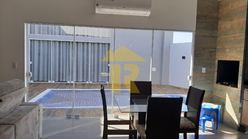 Casa com 3 quartos à venda, 274m² — foto 21 de 25