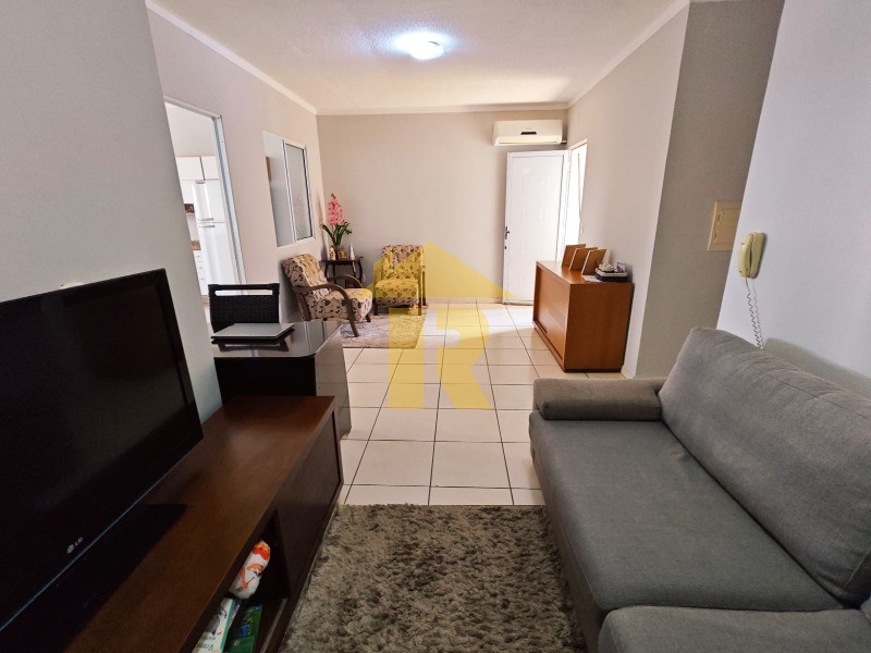 Casa de Condomínio com 2 quartos à venda, 127m² — foto 2 de 44