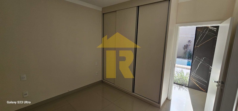 Casa de Condomínio com 3 quartos à venda, 285m² — foto 14 de 28