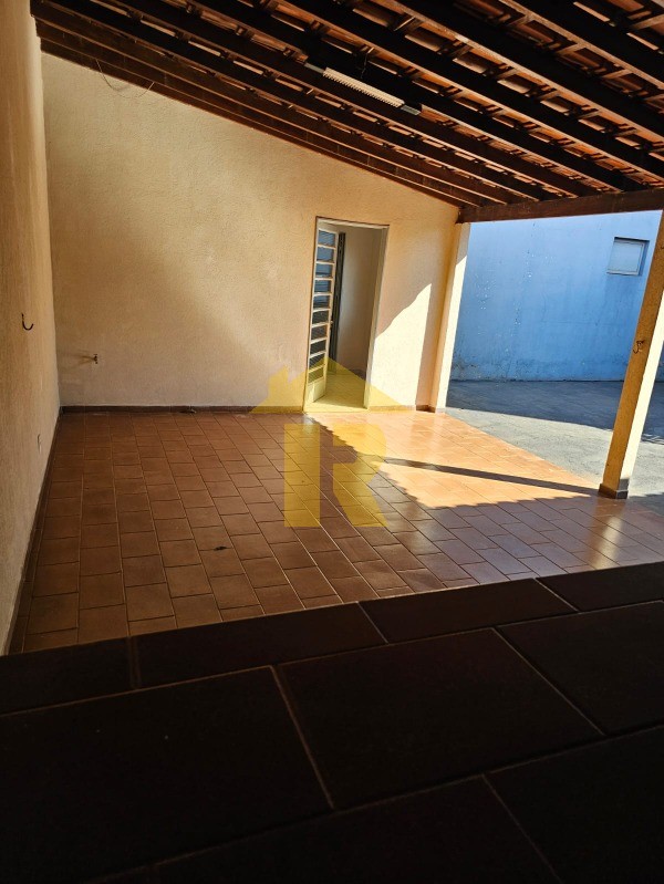 Casa com 3 quartos à venda, 288m² — foto 20 de 26