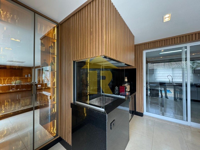 Casa de Condomínio com 4 quartos à venda, 400m² — foto 37 de 52