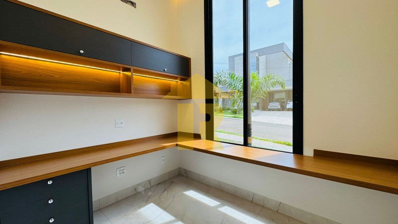 Casa de Condomínio com 3 quartos à venda, 263m² — foto 4 de 34