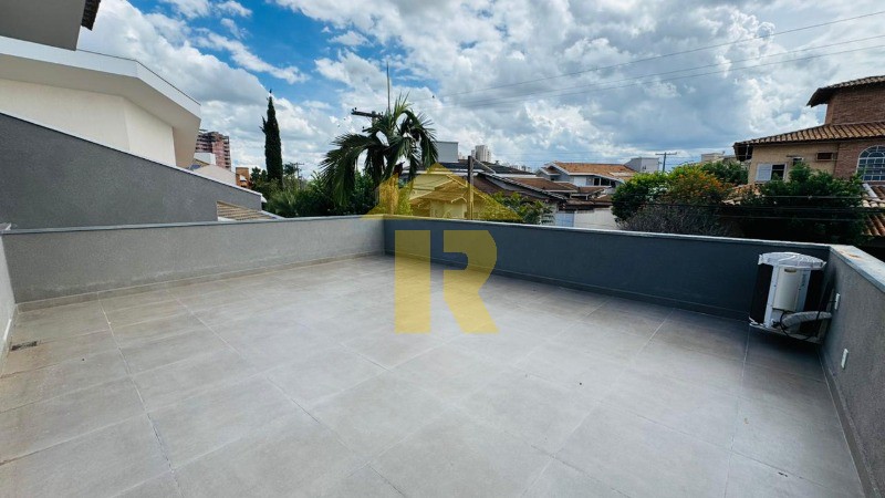 Casa de Condomínio com 4 quartos à venda e aluguel, 290m² — foto 23 de 48