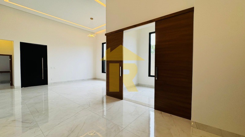 Casa de Condomínio com 3 quartos à venda, 263m² — foto 9 de 34