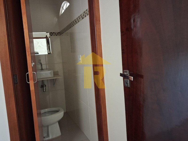 Casa com 3 quartos à venda e aluguel, 246m² — foto 15 de 38