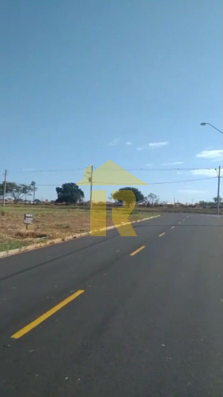 Terreno / Lote / Condomínio  à venda, 200m² — foto 6 de 10
