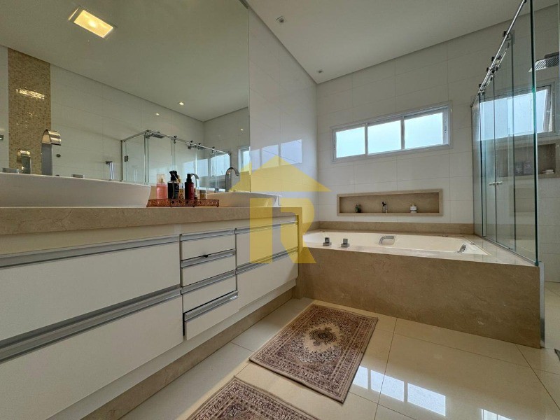 Casa de Condomínio com 4 quartos à venda, 400m² — foto 21 de 52
