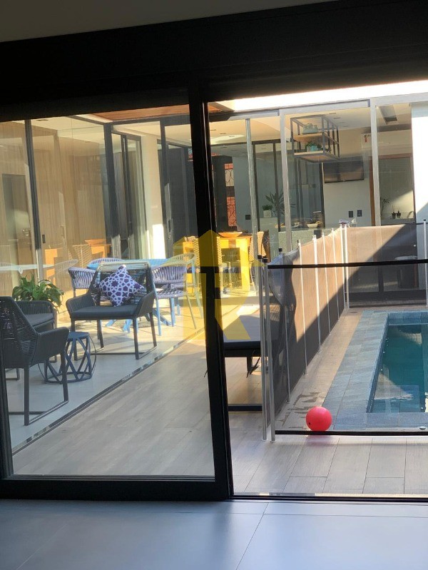 Casa de Condomínio com 3 quartos à venda, 251m² — foto 30 de 30