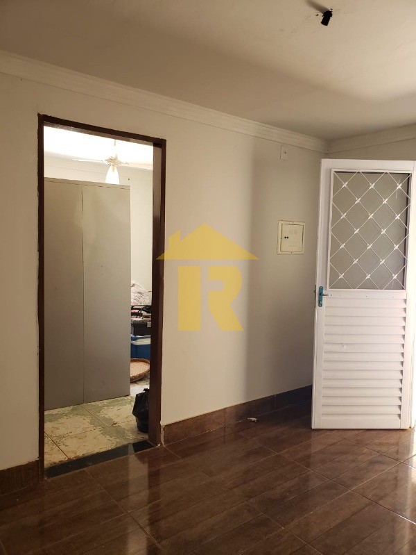 Casa com 2 quartos à venda, 100m² — foto 4 de 15