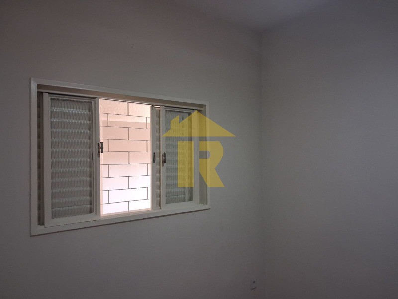 Casa com 3 quartos à venda e aluguel, 246m² — foto 19 de 38