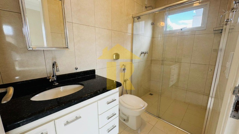 Casa de Condomínio com 4 quartos à venda e aluguel, 290m² — foto 16 de 48