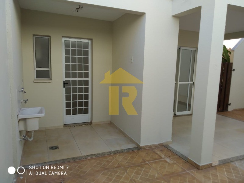 Casa de Condomínio com 4 quartos à venda e aluguel, 124m² — foto 23 de 25