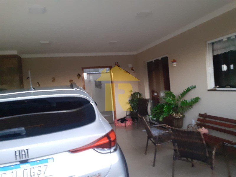 Casa de Condomínio com 3 quartos à venda, 130m² — foto 3 de 24