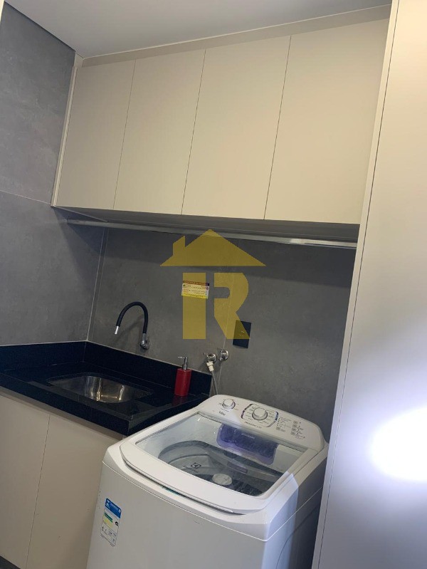 Casa de Condomínio com 3 quartos à venda, 251m² — foto 18 de 30