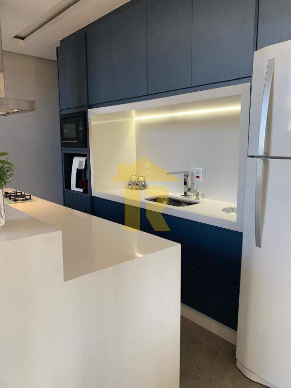 Casa de Condomínio com 3 quartos à venda, 251m² — foto 9 de 30