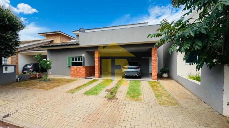 Casa de Condomínio com 4 quartos à venda e aluguel, 290m² — foto 1 de 48