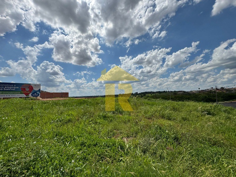 Terreno / Lote / Condomínio  à venda, 383m² — foto 3 de 11