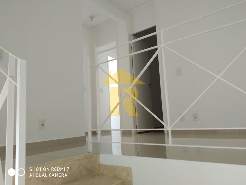 Casa de Condomínio com 4 quartos à venda e aluguel, 124m² — foto 8 de 25