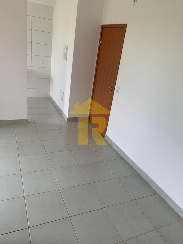 Apartamento com 2 quartos à venda, 49m² — foto 2 de 11