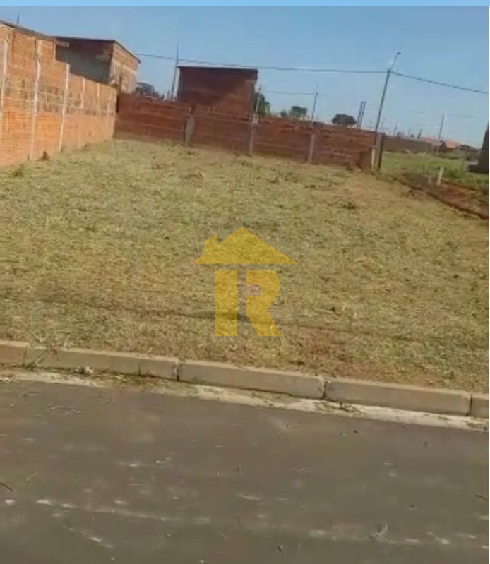 Terreno / Lote / Condomínio  à venda, 200m² — foto 1 de 10