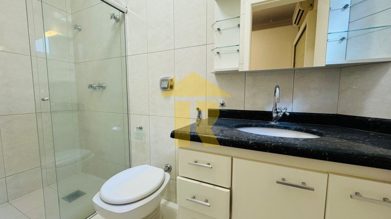 Casa de Condomínio com 4 quartos à venda e aluguel, 290m² — foto 11 de 48